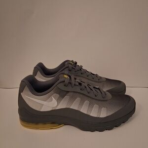 Nike Mens Air Max Invigor CU1924-002 Gray Opti Yellow Running Shoes Size 11